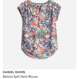 Daniel Rainn split neck blouse